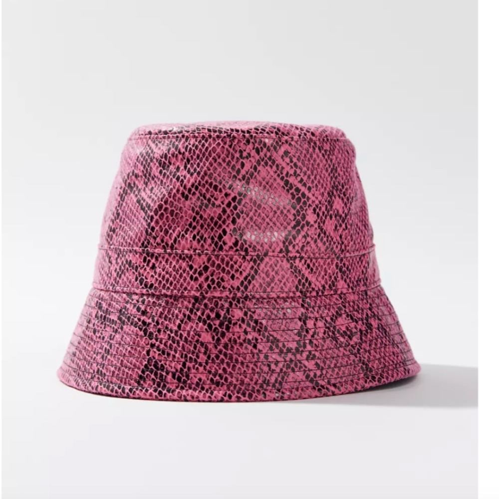 Jade Snake Hipster Hippie Art Chic Glam Python Tik College Beach Hip Bucket Hat